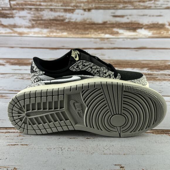Nike Jordan 1 Retro Low OG Black Cement Women's Sz 5 Sneakers - New Open Box - Picture 6 of 9